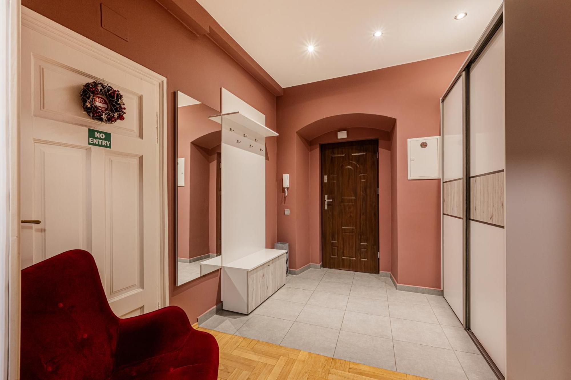 The Angels Apartments Krakow Old Town Номер фото